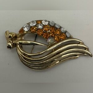 VINTAGE CORO MARKED ORANGE CLEAR RHINESTONE LEAF BROOCH